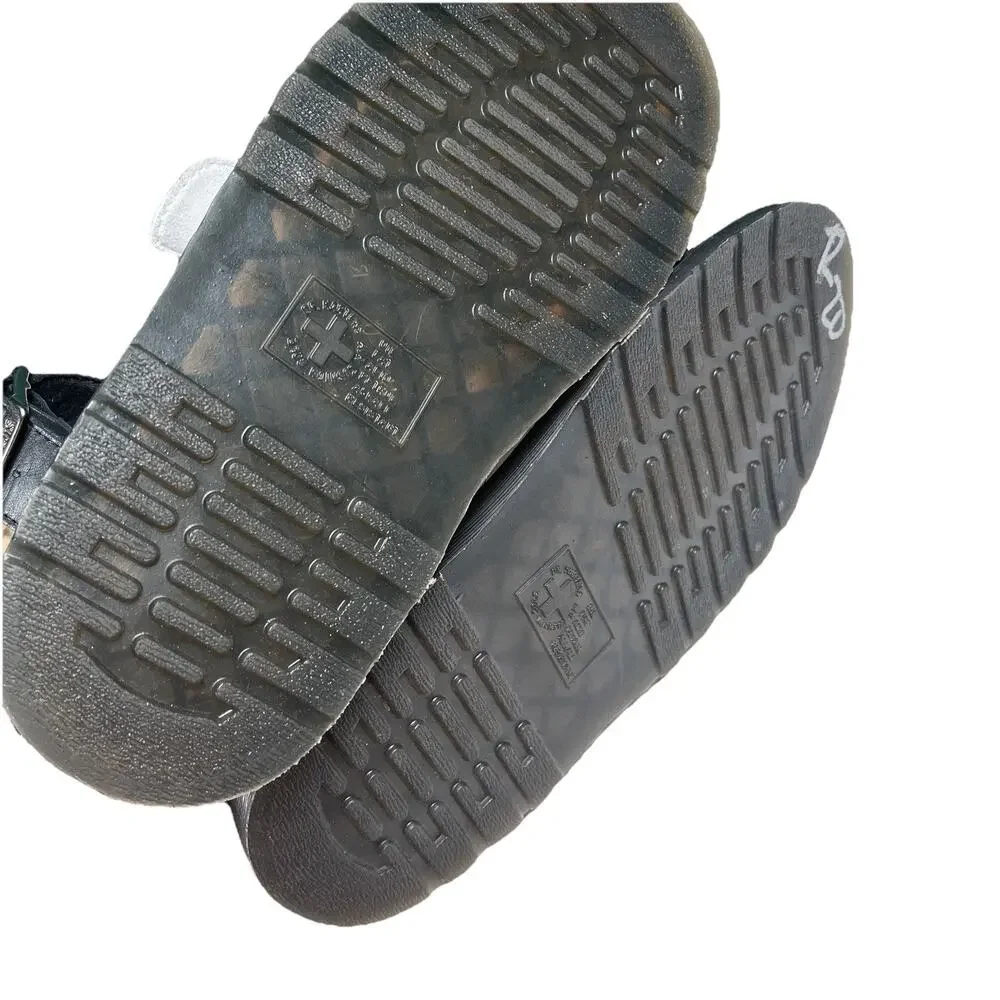 Dr. Martens Gryphon Contrast Leather Strap Sandals Black / White Men’s 8